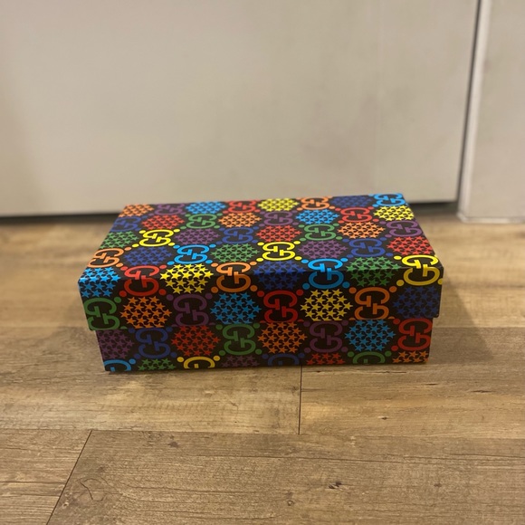 Authentic Gucci Slides‼️‼️ - Picture 5 of 7